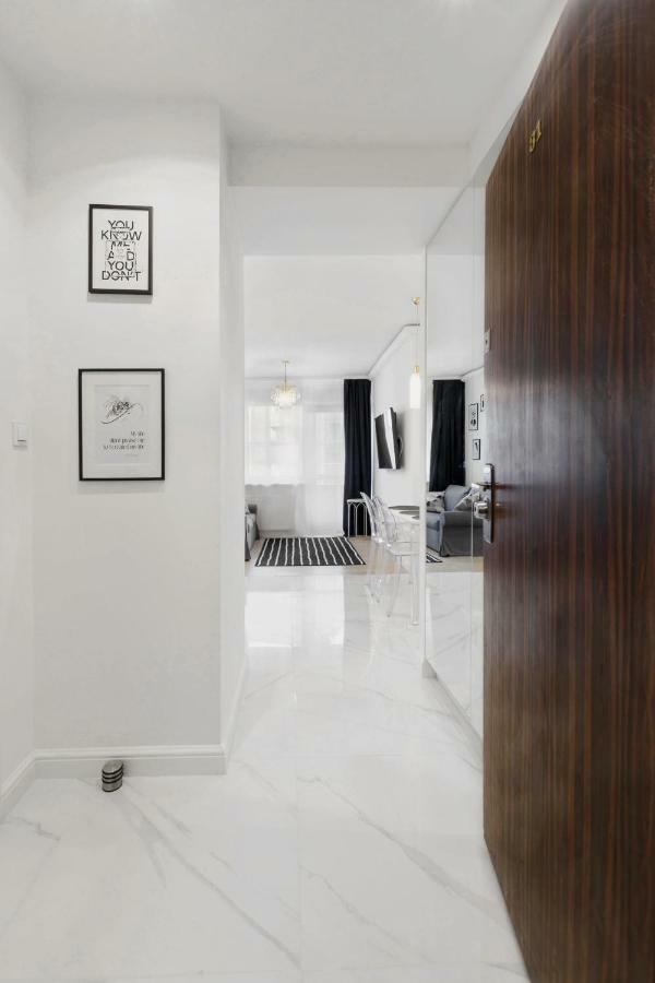 Grand Theatre Prime Apartment Varsovie Extérieur photo